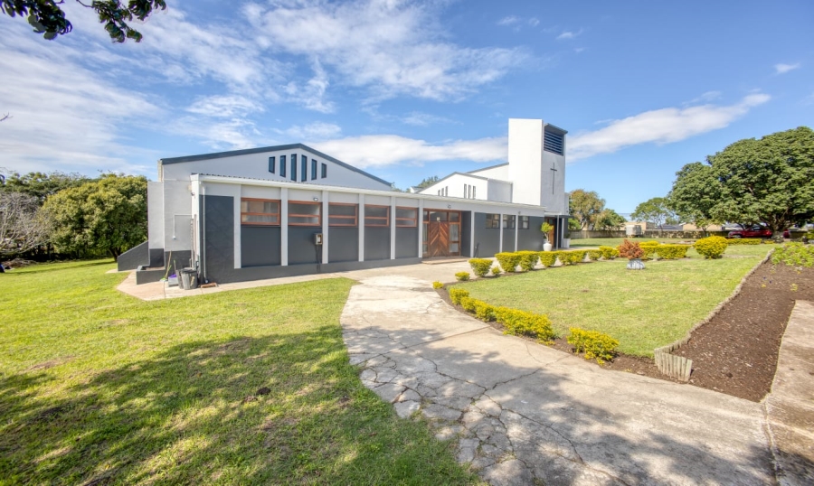 Commercial Property for Sale in Summerpride Eastern Cape